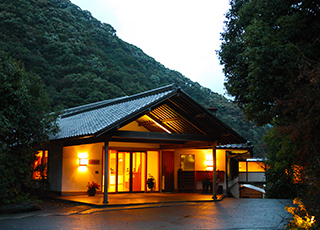 椎葉山荘